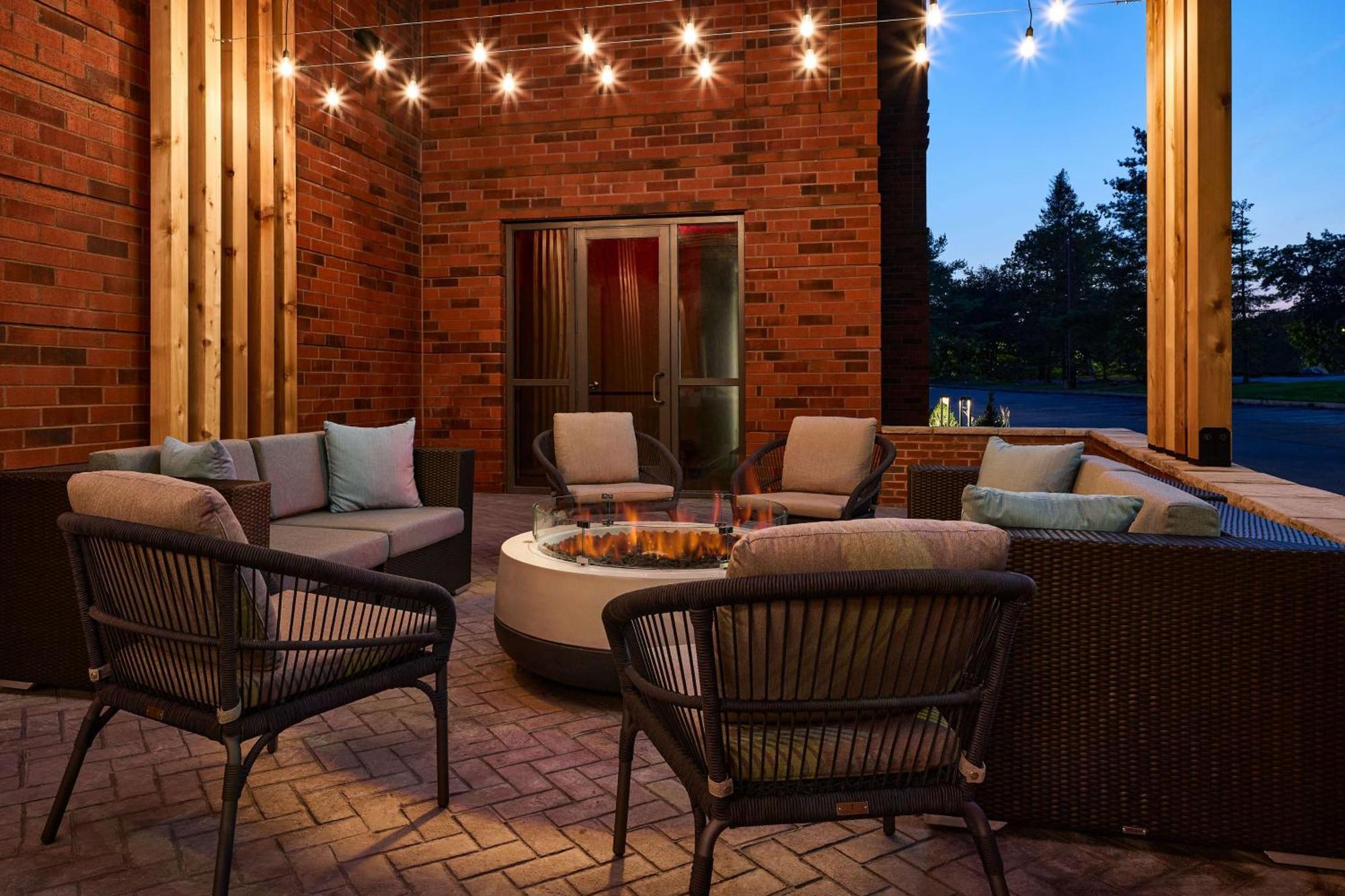 Hilton Garden Inn Tewksbury Andover Ngoại thất bức ảnh