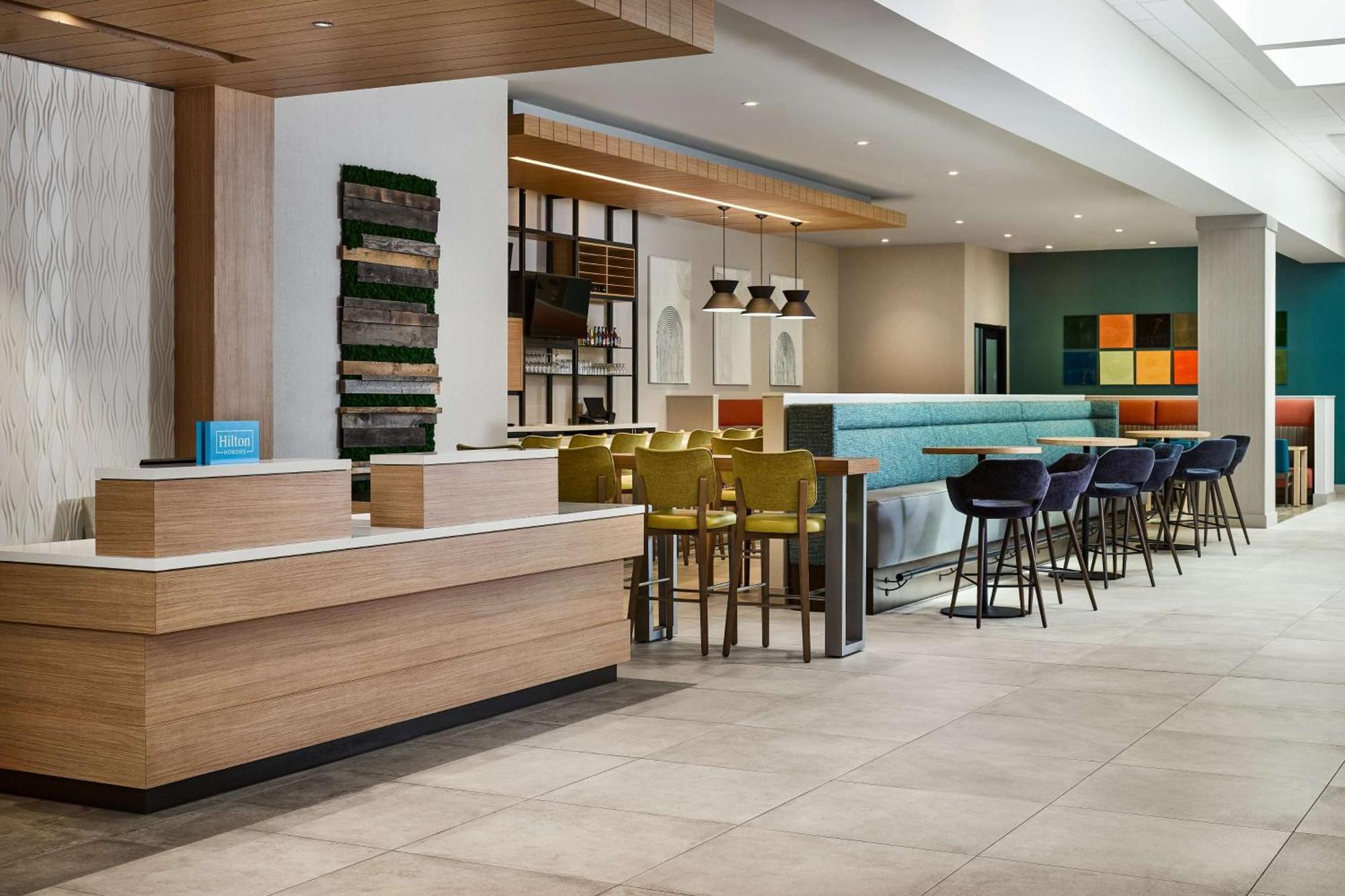 Hilton Garden Inn Tewksbury Andover Ngoại thất bức ảnh